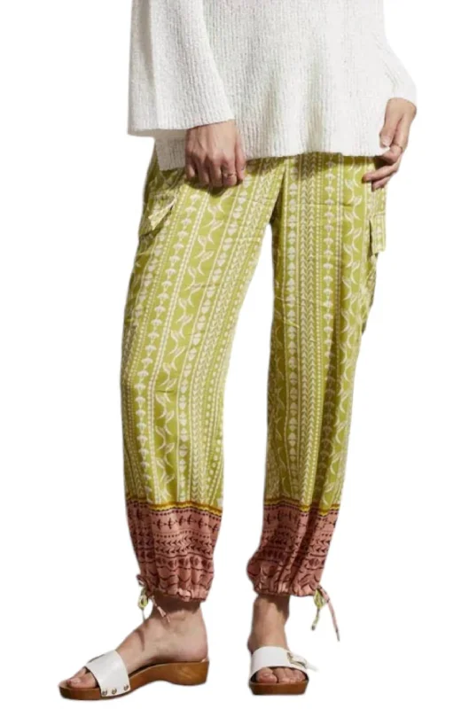 sporty pants for women -Border Print Cargo Pants In Green/brown